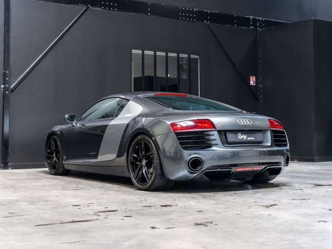 Audi R8 V8 S-Tronic (Type 42.2) - Spicy Motor Noir de 2014