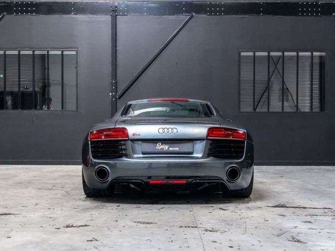 Audi R8 V8 S-Tronic (Type 42.2) - Spicy Motor Noir de 2014