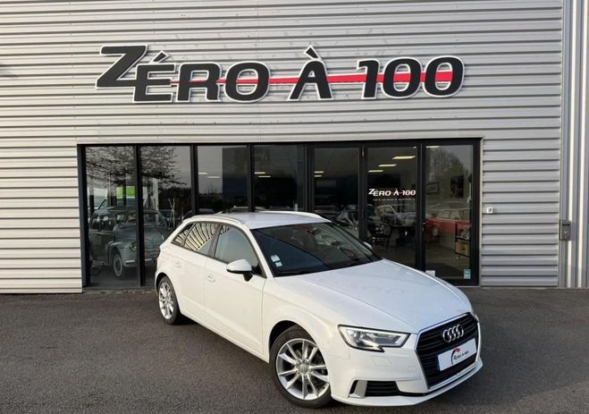 Audi A3 III (2) SPORTBACK 1.0 TFSI 115 SPORT S t Blanc de 2018