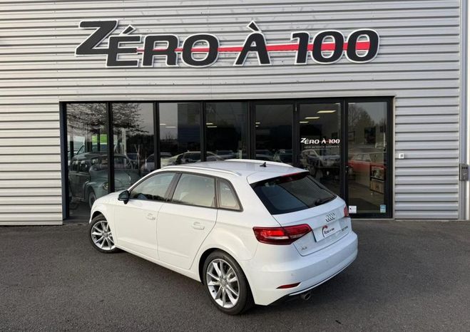 Audi A3 III (2) SPORTBACK 1.0 TFSI 115 SPORT S t Blanc de 2018