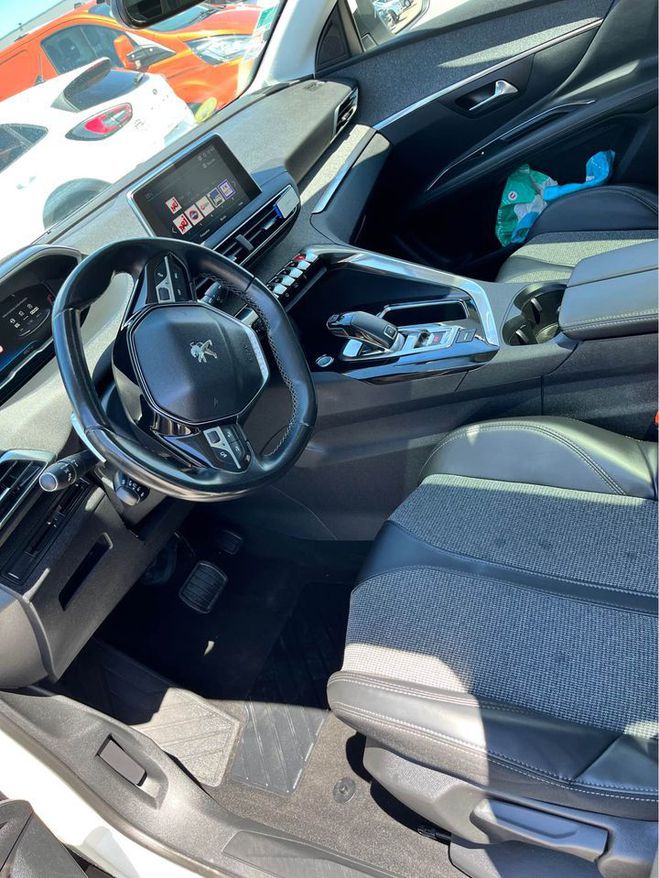 Peugeot 3008 BVA  de 2017