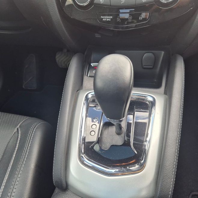 Nissan Qashqai II 1.2 DIG-T 115 TEKNA 80000KM BVA Gris fonc� de 2017