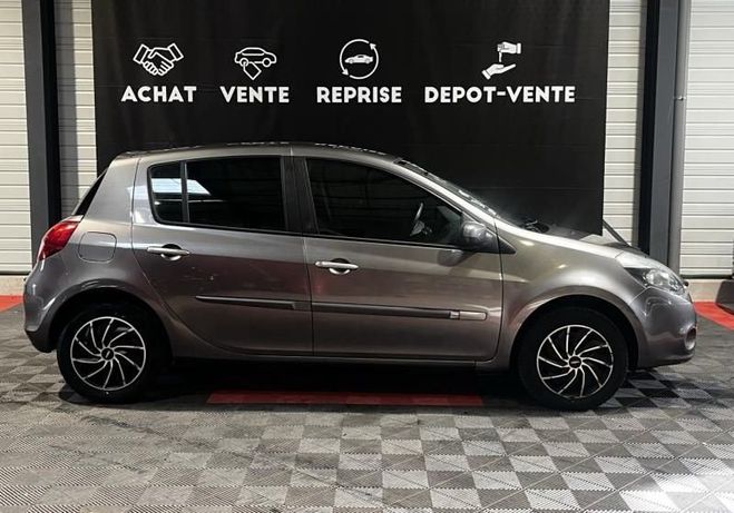 Renault Clio 1.5 dCi 90ch Expression Clim eco� 5p Gris de 2010
