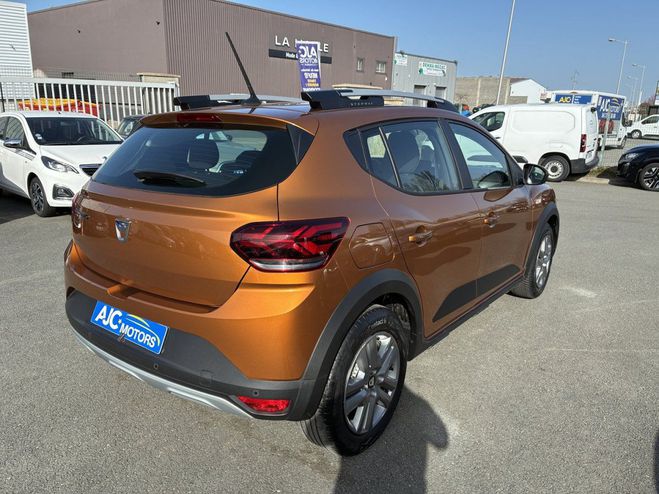 Dacia Sandero 1.0 ECO-G 100CH STEPWAY CONFORT -22 Orange de 2021