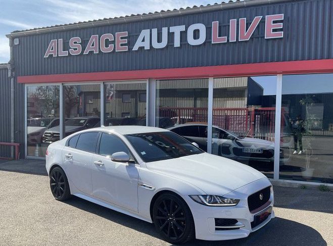 Jaguar XE 2.0D 180CH R-SPORT BVA8 Blanc de 2016