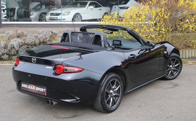 Mazda MX5 5 mx5 iv st 1.5 skyactiv-g 132 7cv dynam Noir de 2019