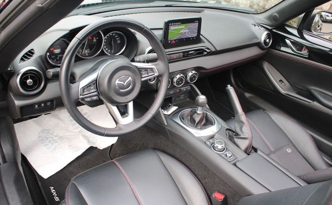 Mazda MX5 5 mx5 iv st 1.5 skyactiv-g 132 7cv dynam Noir de 2019
