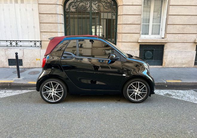 Smart Fortwo Brabus Xclusive 109CH RADAR CAMERA- SON  Noir de 2017