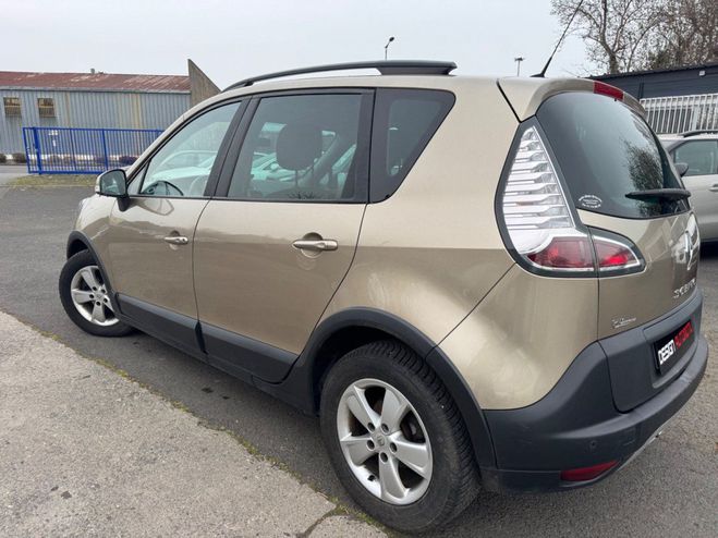 Renault Scenic III XMOD 1.5DCi 110CH energy Buisness Ec Beige de 2014