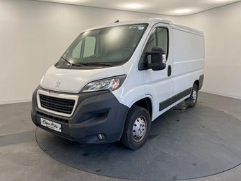  Voir d&eacute;tails -Peugeot Boxer FOURGON TOLE 333 L1H1 BLUEHDI 140 S&S AS &agrave; Quimper (29)