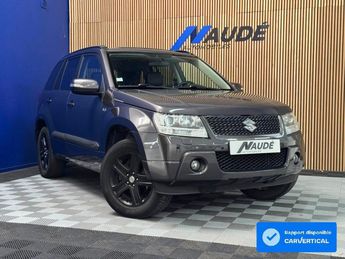  Voir d&eacute;tails -Suzuki Grand Vitara 3.2 V6 232 CH 4X4 - Toit Ouvrant - Immat &agrave; Lozanne (69)