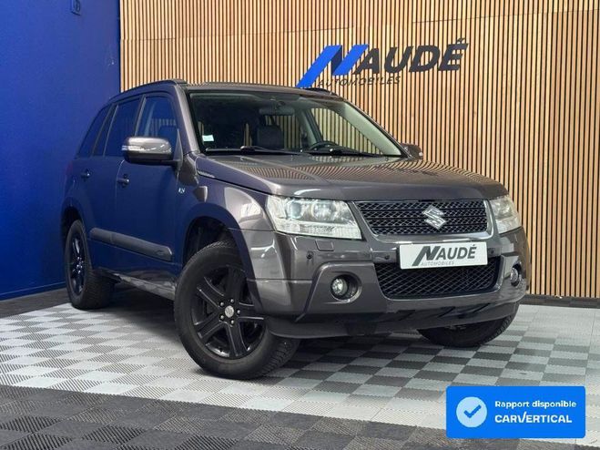 Suzuki Grand Vitara 3.2 V6 232 CH 4X4 - Toit Ouvrant - Immat GRIS de 2010