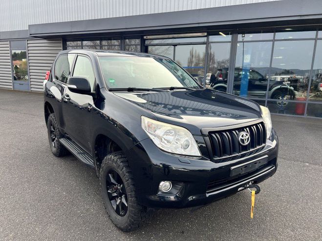 Toyota Land Cruiser KDJ 155 3 l D4D 190 CV Le Cap Bleu Fonc� de 2011