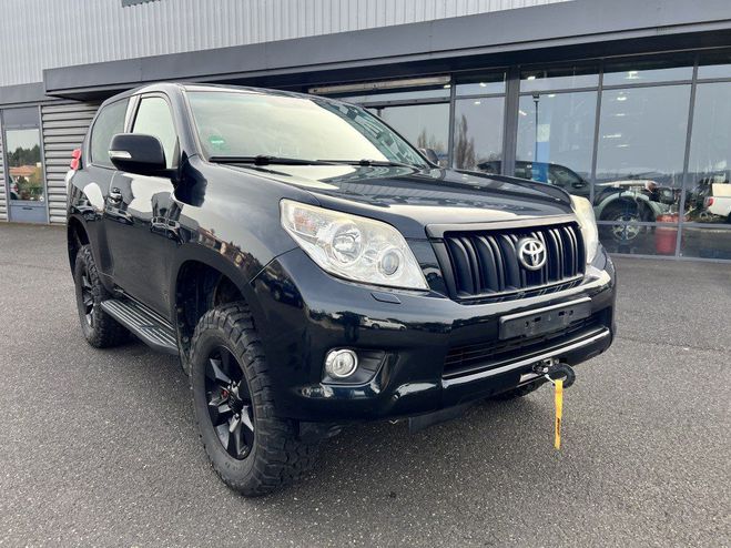 Toyota Land Cruiser KDJ 155 3 l D4D 190 CV Le Cap Bleu Fonc� de 2011