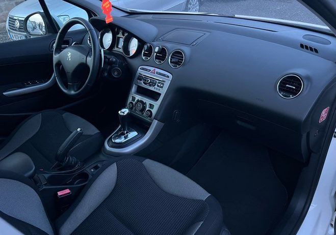 Peugeot 308 SW 1.6 E-HDI 112 CV Blanc de 2012