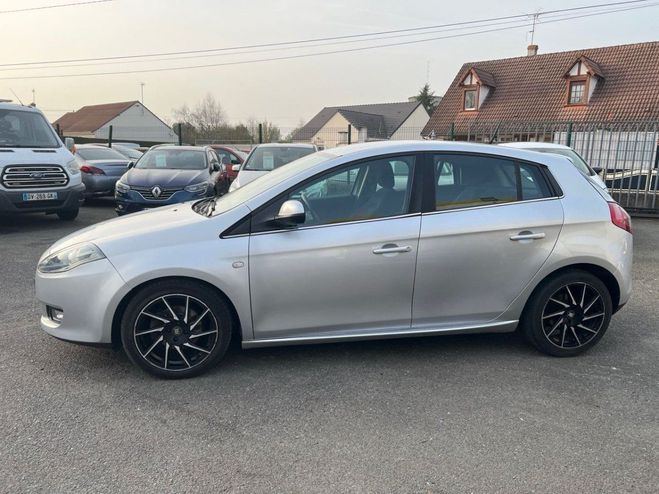 Fiat Bravo 2.0 MULTIJET 16V 165CH DPF SPORT Gris de 2011