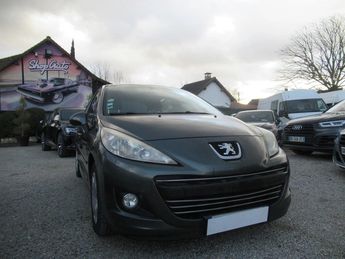  Voir d&eacute;tails -Peugeot 207 1.4 VTI 0603 &agrave; Galluis (78)