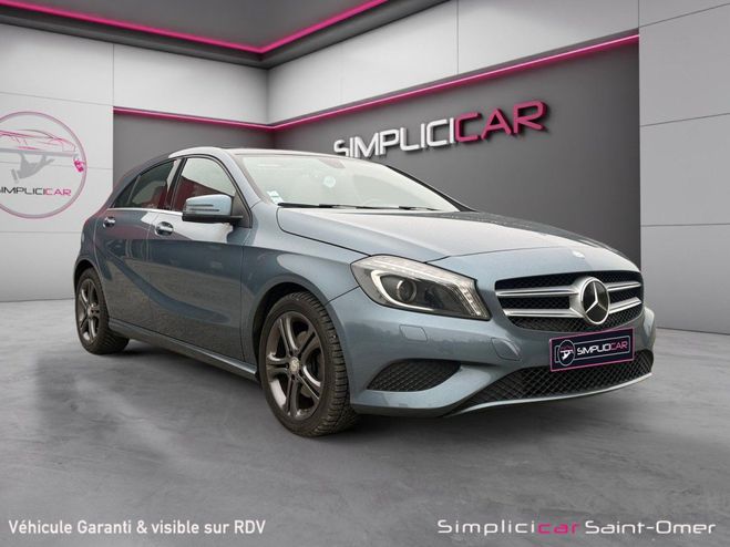 Mercedes Classe A 200 BlueEFFICIENCY Sensation BVA TOIT OU Bleu de 2015