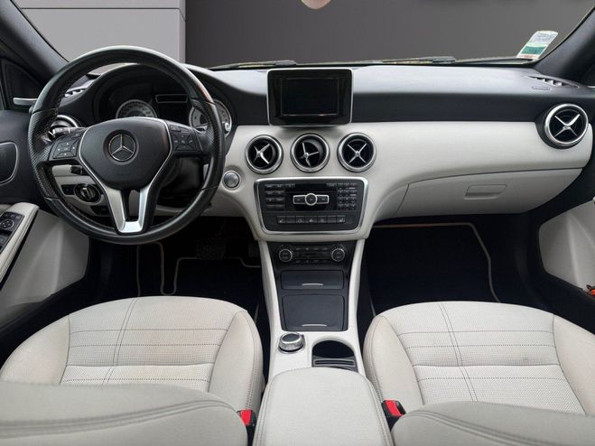 Mercedes Classe A 200 BlueEFFICIENCY Sensation BVA TOIT OU Bleu de 2015