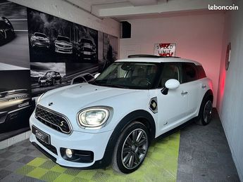  Voir d&eacute;tails -Mini Countryman ii (f60) cooper se all4 chili 136 88 bva &agrave; Saint-Maur-des-Foss�s (94)