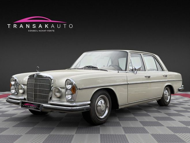 Cliquer pour voir la photo suivante Mercedes 250 S TYPE 108 (w108) 2.5 S / BEL ETAT Blanc de 1967