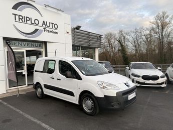  Voir d&eacute;tails -Peugeot Partner 1.6 HDi - 90 Fourgon Confort TVA RECUPER &agrave; Brive-la-Gaillarde (19)