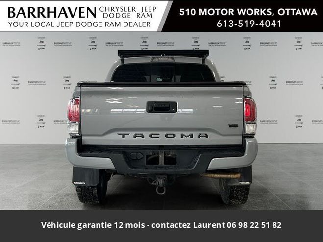 Toyota Tacoma trd off road double cab 4x4 tout compris Gris de 2020