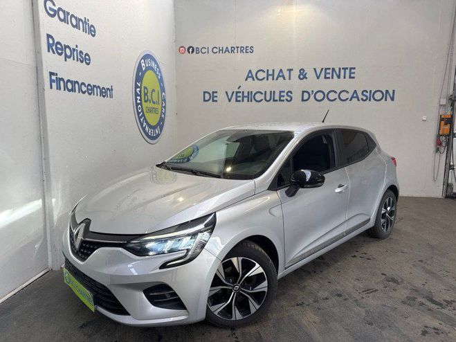 Renault Clio V 1.0 TCE 90CH EQUILIBRE Gris C de 2022