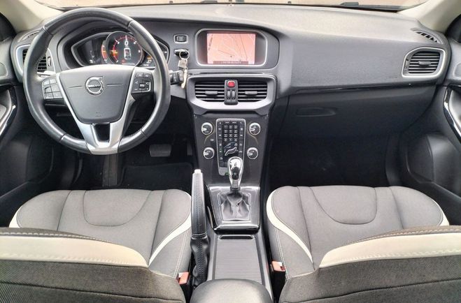 Volvo V40 2.0 d3 150 edition geartronic bva Noir de 2019
