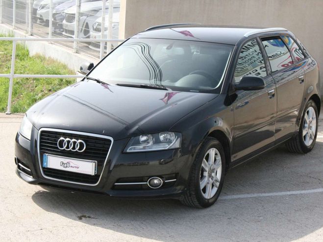 Audi A3 Sportback 1.6 TDI 105CH FAP ATTRACTION Noir de 2012