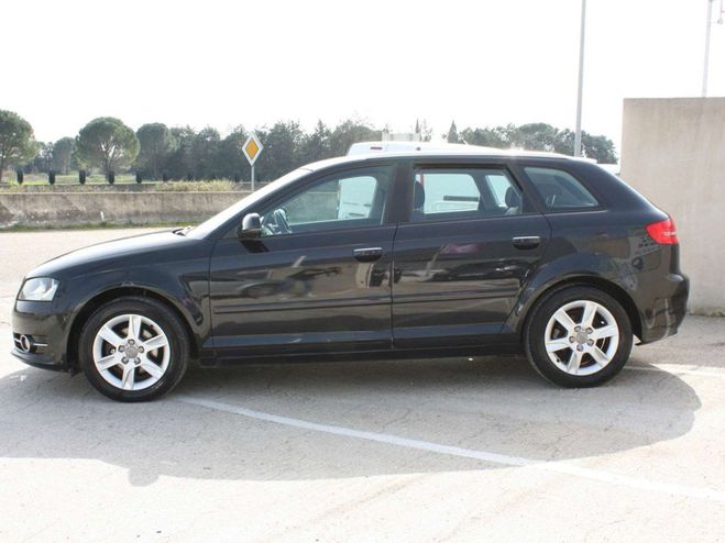 Audi A3 Sportback 1.6 TDI 105CH FAP ATTRACTION Noir de 2012