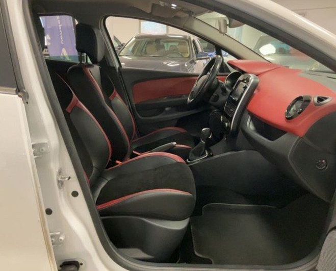Renault Clio IV 1.2 TCE 120CH ENERGY INTENS EDC 5P Blanc de 2017