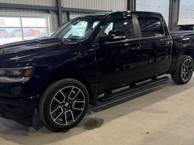 Dodge Ram 5.7L V8 395 SPORT - 66000 KMS NOIR de 2019