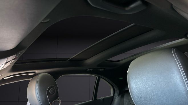 Mercedes Classe C 220 D 194CH AMG LINE 9G-TRONIC Blanc de 2018