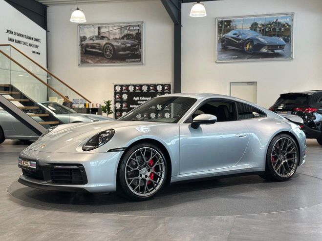 Cliquer pour voir la photo suivante Porsche 911 992 Carrera S Coupé 2.H/CHRONO/18 gris de 2019
