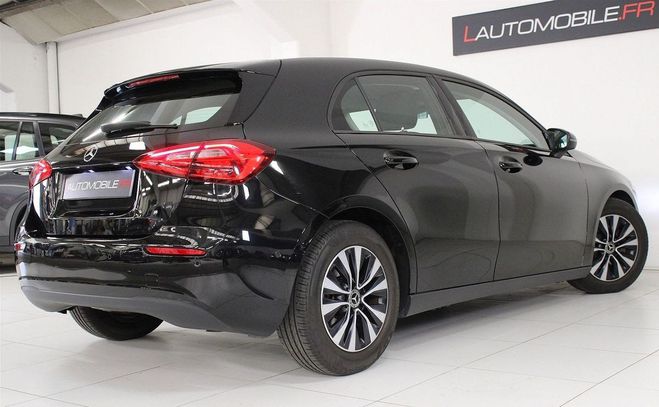 Mercedes Classe A IV 160 109CH BUSINESS LINE ESSENCE Noir de 2021