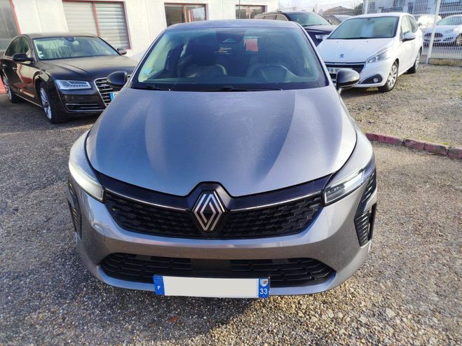 Renault Clio  Gris de 2024