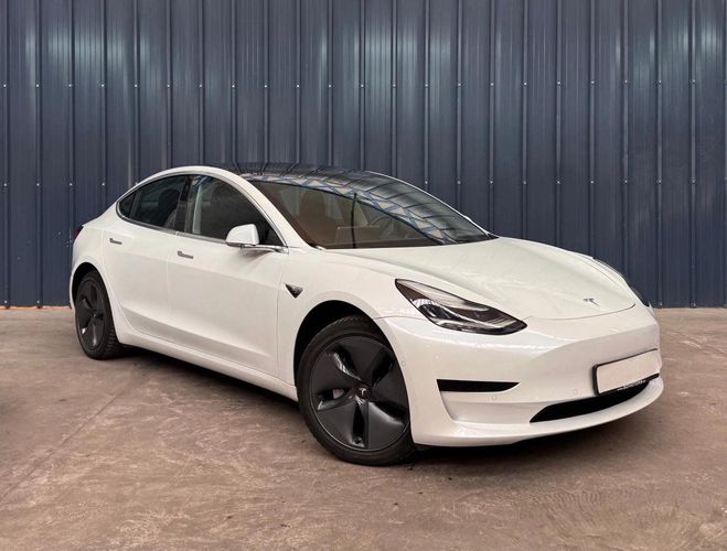 Cliquer pour voir la photo suivante Tesla Model 3 Model-3 ELECTRIC 325 50KWH STANDARD-PLUS Blanc de 2019