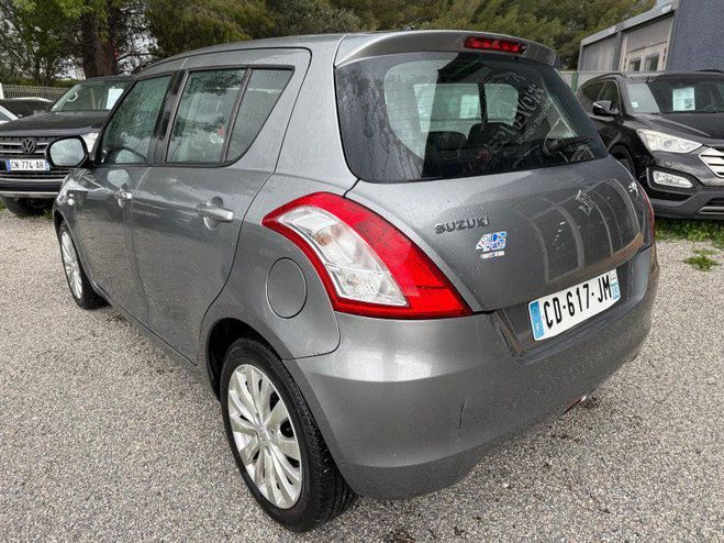 Suzuki Swift 1.3 DDIS75 GL 5P Gris C de 2012