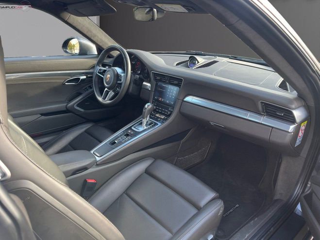 Porsche 911 CARRERA COUPE 4 3.0i 370 PDK Gris de 2017