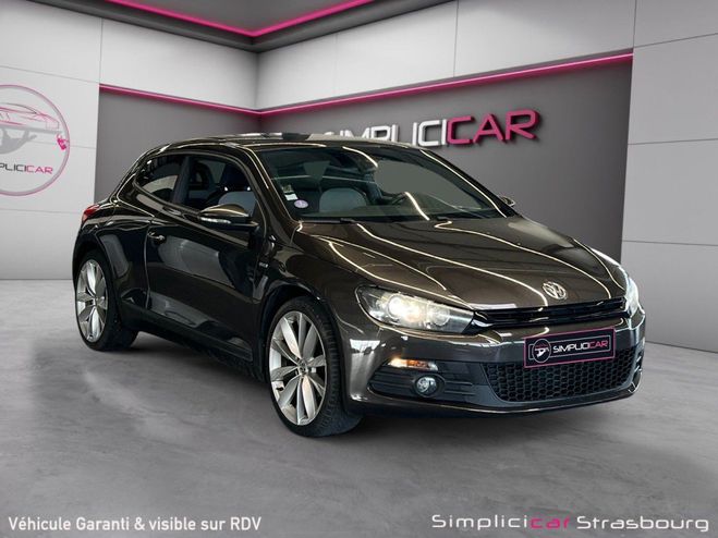 Cliquer pour voir la photo suivante Volkswagen Scirocco 1.4 TSI 122cv BVM6 SUIVI COMPLET DISPO - Marron de 2013