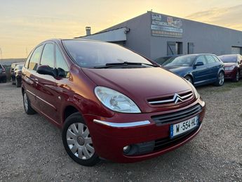  Voir d&eacute;tails -Citroen Xsara Picasso 1.6 HDI 110 Exclusive &agrave; Uckange (57)