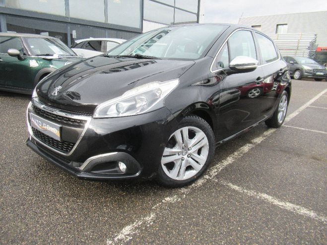 Cliquer pour voir la photo suivante Peugeot 208 1.6 BlueHDi 100ch BVM5 Active Noir de 2016