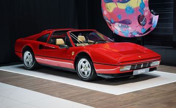  Voir d&eacute;tails -Ferrari 328 GTS | Rosso Corsa Int�rieur Cr�ma R�visi &agrave; Saint-Michel-sur-Orge (91)