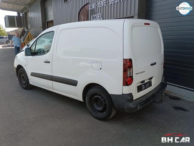 Peugeot Partner 1.6 HDI 100CV navi cam�ra r�gul clim att Blanc de 2017