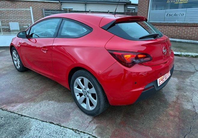 Opel Astra coup� gtc 1,4 essence 120 cv -  de 2012