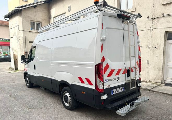 Iveco Daily 35s14n vi camionnette 3.0 natural power  Blanc de 2024