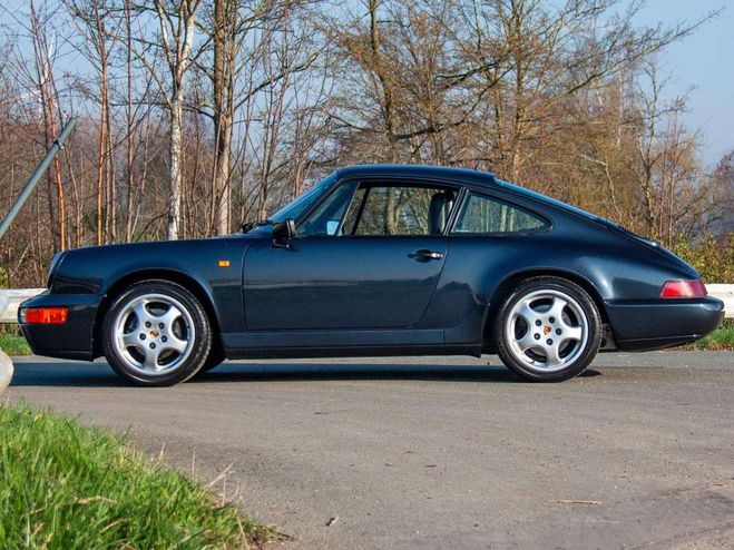 Porsche 911 964 Carrera 2 Bleu de 1989