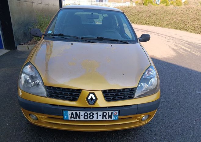 Renault Clio Belle 1.5 DCI pack clim 2002 tbe ct ok d Jaune de 2002