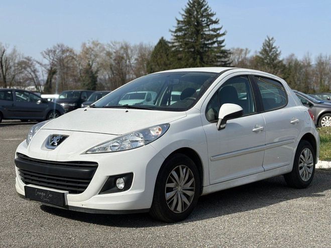 Peugeot 207 207+ 1.4e 75ch Blanc de 2013